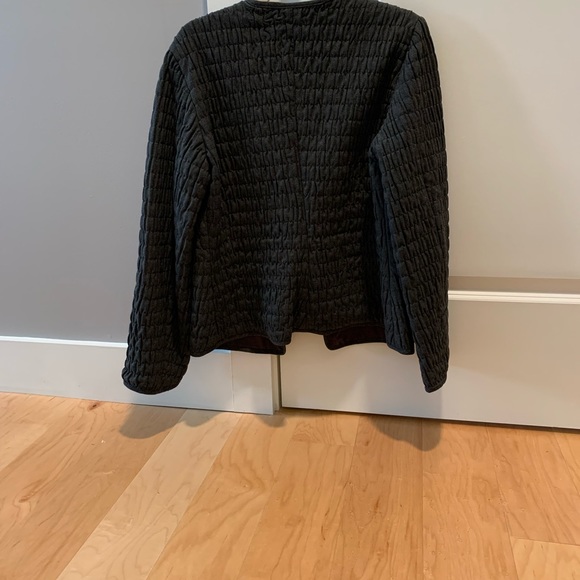 Vintage Armani gray blazer/jacket. Pet and smoke free home. - Picture 3 of 5